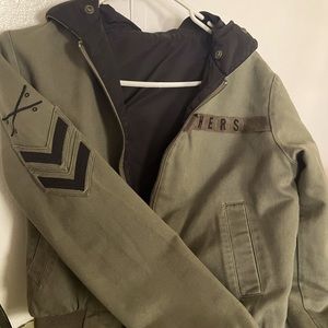 Stussy Brand XS reversible bomber jacket.